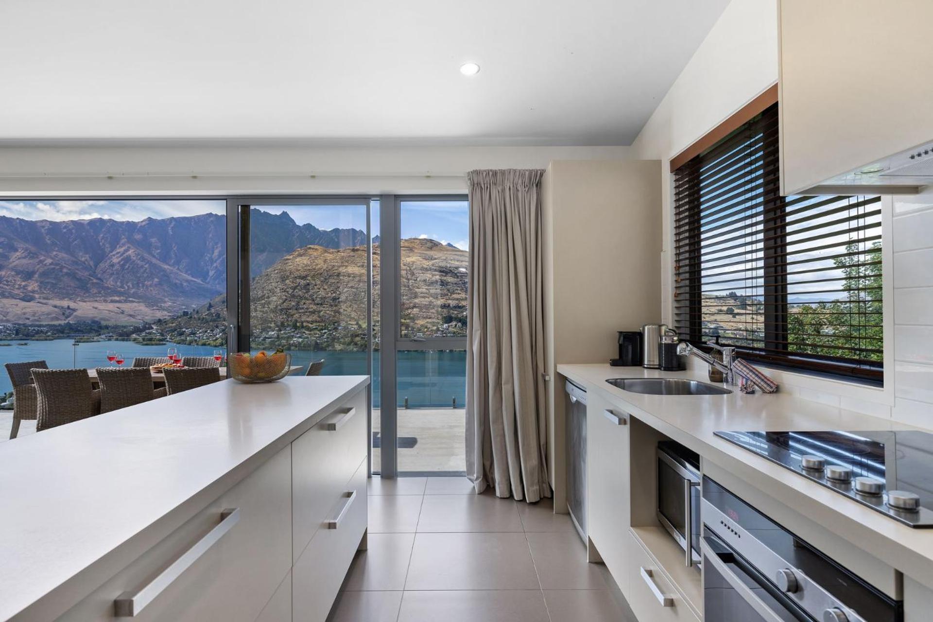 Remarkable Views On Goldrush Queenstown Exterior photo